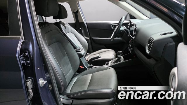 Hyundai Venue 2020 — photo 16