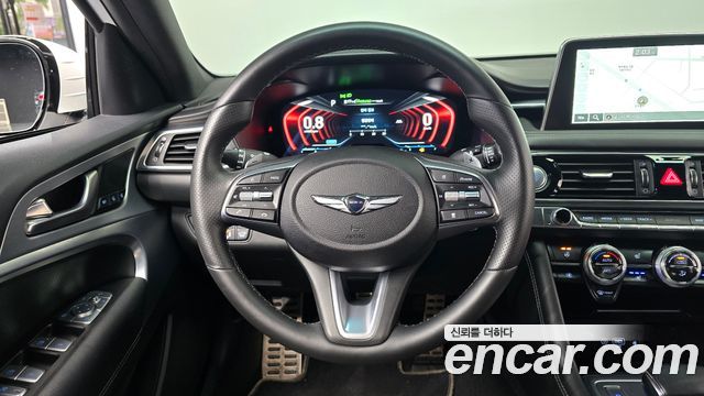 Genesis G70 2020 — photo 13