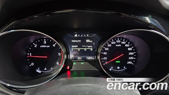 Kia Canival 2017 — photo 11
