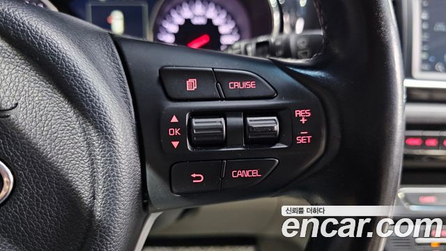 Kia Canival 2017 — photo 26