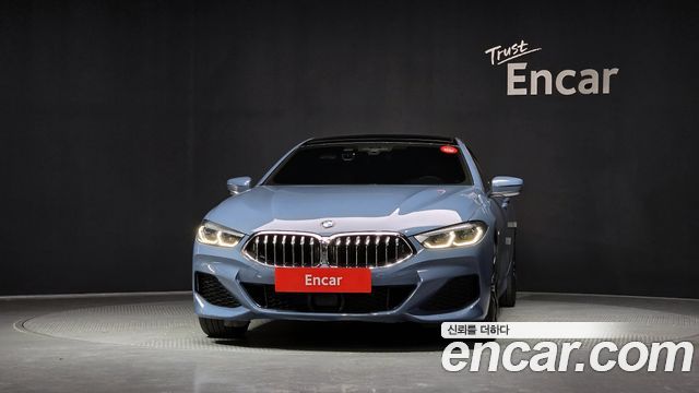 BMW 8-Series 2021 — photo 3