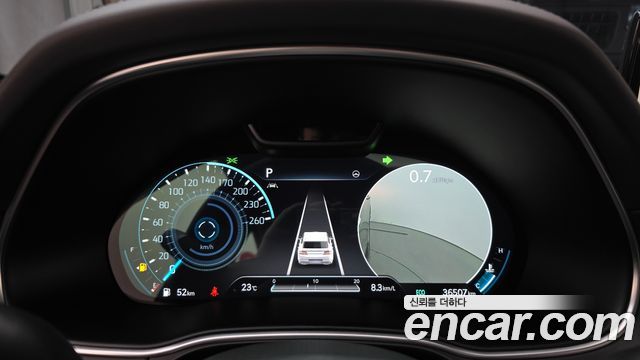 Genesis GV80 2021 — photo 11