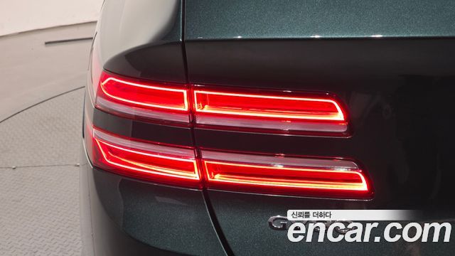 Genesis GV80 2021 — photo 9