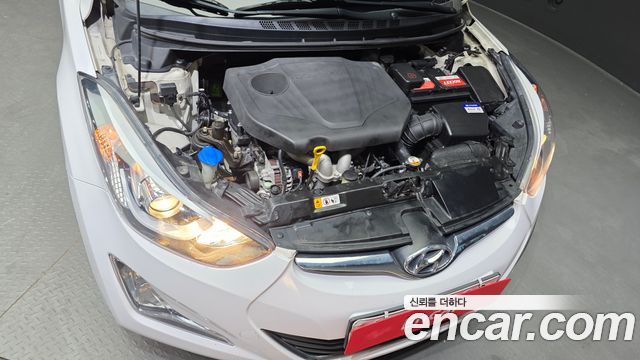 Hyundai AVANTE 2015 — photo 6