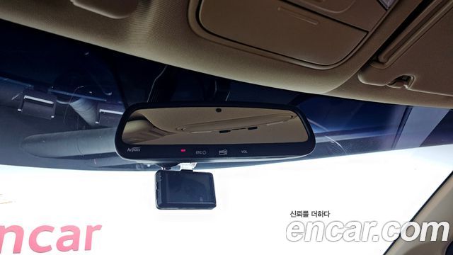 Kia Canival 2020 — photo 22