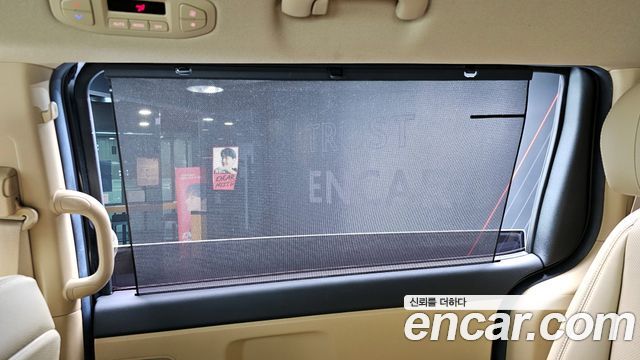 Kia Canival 2020 — photo 32