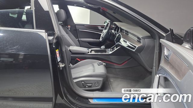Audi A7 2023 — photo 16