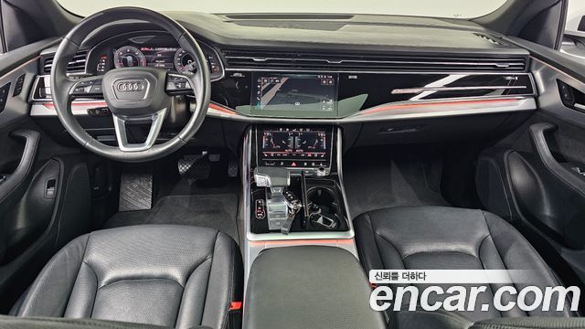 Audi Q8 2020 — photo 7