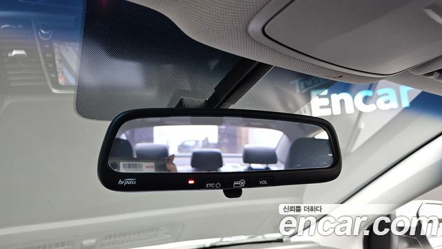 Hyundai Sonata 2019 — photo 30