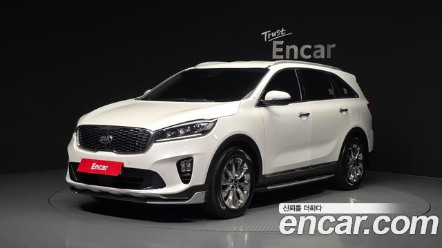 Kia Sorento 2018 — photo 1