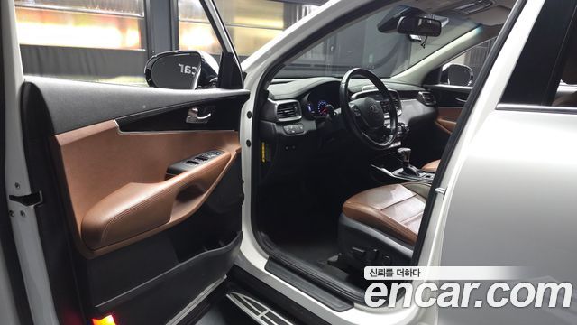 Kia Sorento 2018 — photo 10