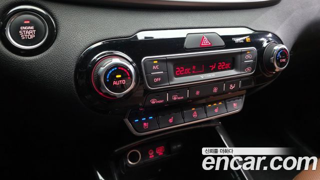 Kia Sorento 2018 — photo 16