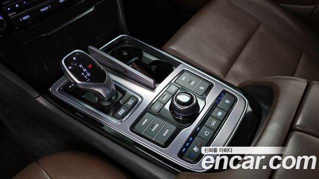 Hyundai Equus 2013 — photo 9