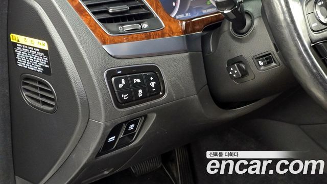 Hyundai Equus 2013 — photo 15