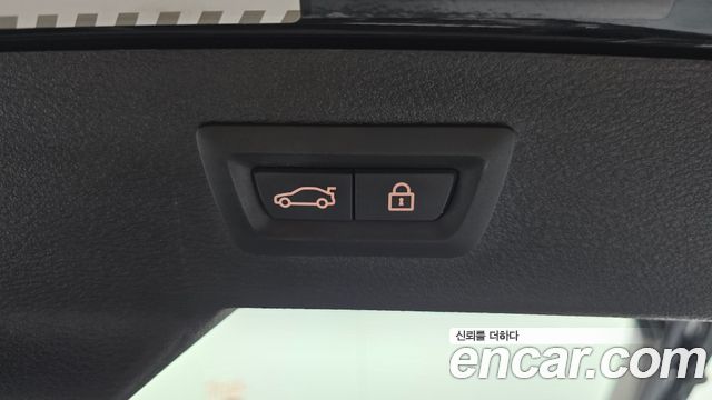 BMW X6 2016 — photo 17