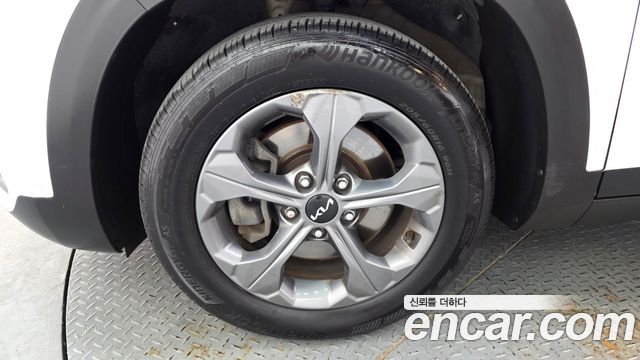 Kia Seltos 2023 — photo 5