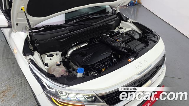 Kia Seltos 2023 — photo 6