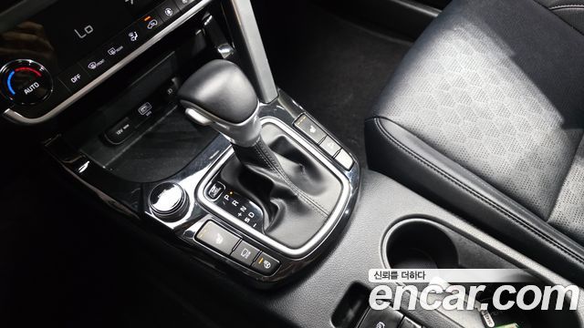 Kia Seltos 2023 — photo 12