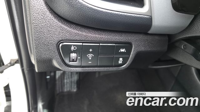 Kia Seltos 2023 — photo 25