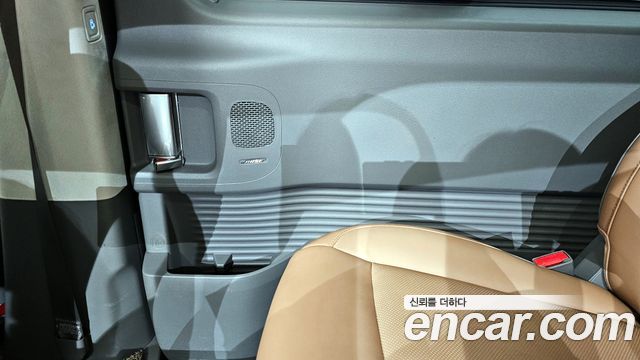 Hyundai Staria 2022 — photo 15