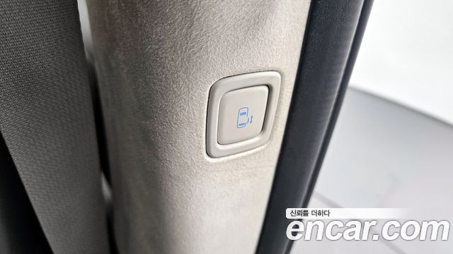 Hyundai Staria 2022 — photo 31
