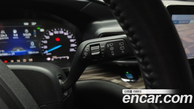 Ford Explorer 2020 — photo 22