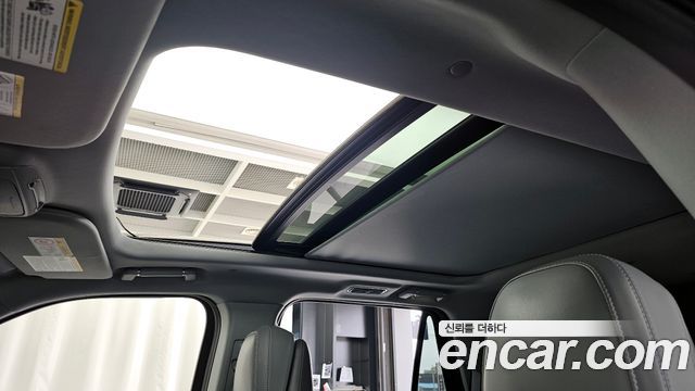 Lincoln Navigator 2021 — photo 25