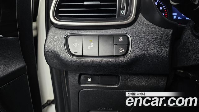 Kia Sorento 2019 — photo 26