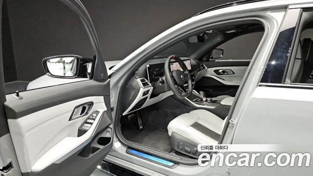 BMW M3 2026 — photo 10