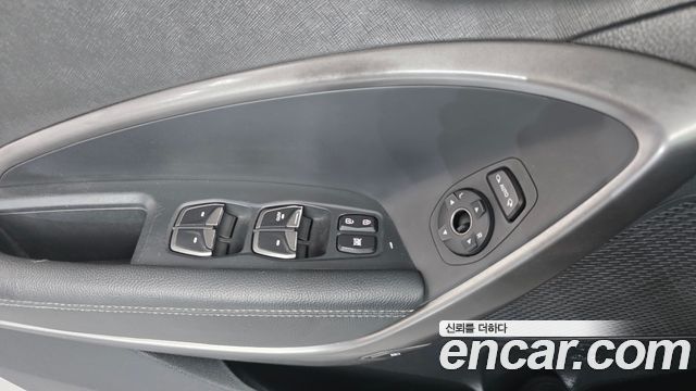 Hyundai Maxcruz 2016 — photo 18
