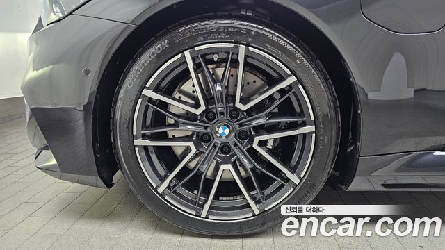 BMW M5 2026 — photo 5