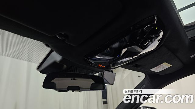 BMW M5 2026 — photo 26