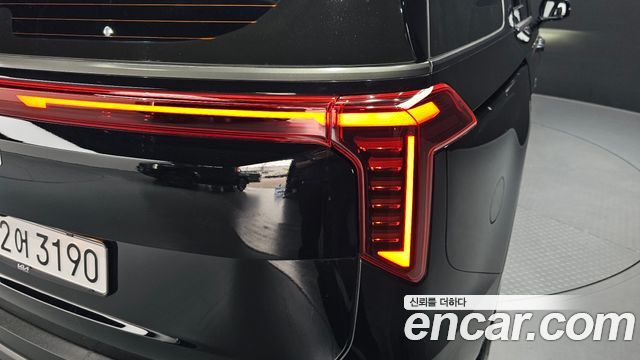 Kia Canival 2025 — photo 9