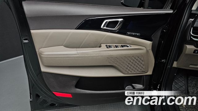 Kia Canival 2025 — photo 14