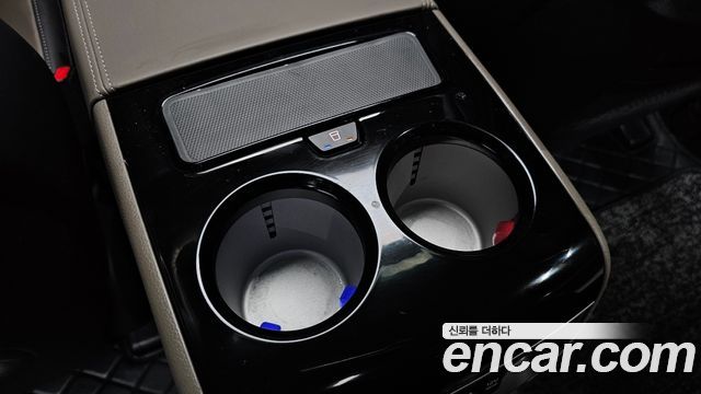 Kia Canival 2025 — photo 37