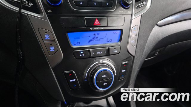 Hyundai Santafe 2013 — photo 17