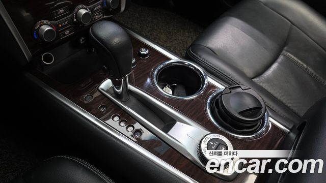 Nissan Pathfinder 2015 — photo 9