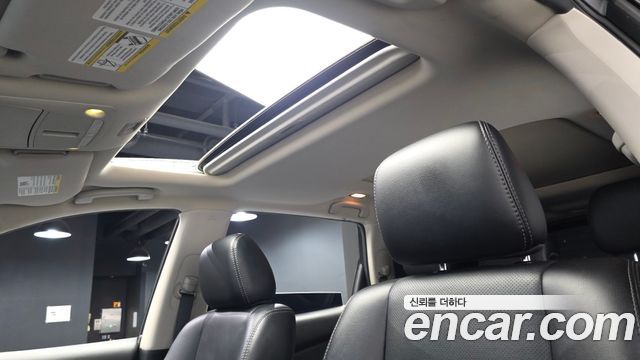 Nissan Pathfinder 2015 — photo 17