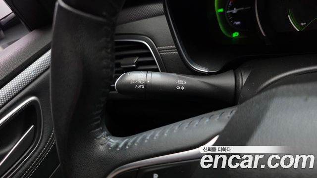 Renault Korea SM6 2016 — photo 15