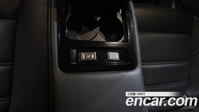 Renault Korea SM6 2016 — photo 20