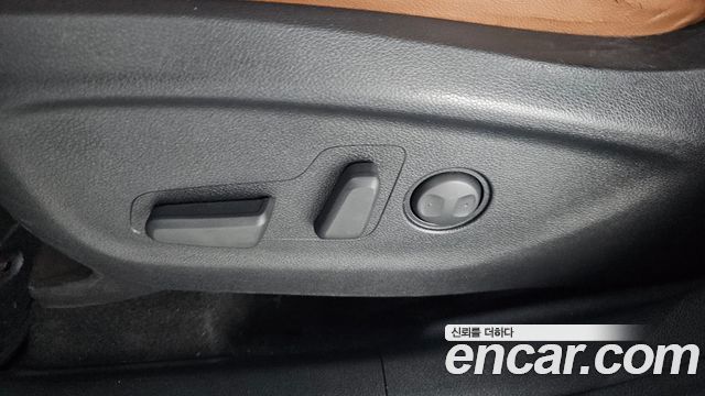 Kia Sorento 2018 — photo 31