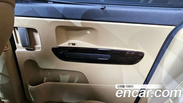 Kia Canival 2019 — photo 15