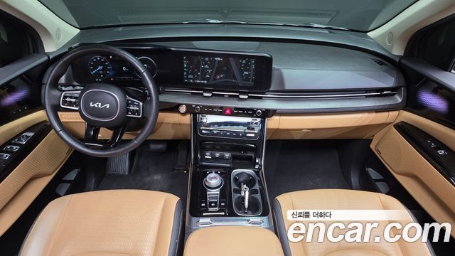 Kia Canival 2023 — photo 7