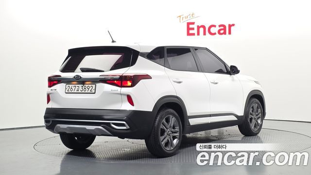 Kia Seltos 2020 — photo 2