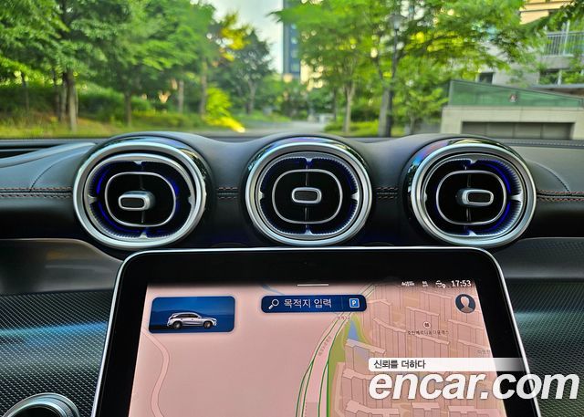 Mercedes-Benz GLC-Class 2025 — photo 13