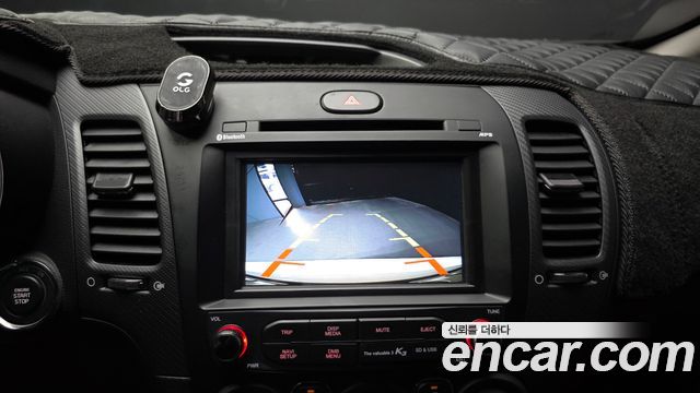 Kia K3 2018 — photo 16