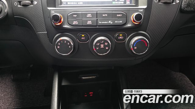 Kia K3 2018 — photo 17