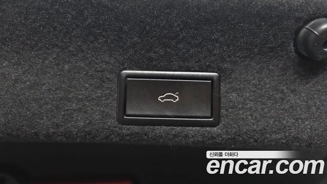 Volkswagen Passat 2021 — photo 27