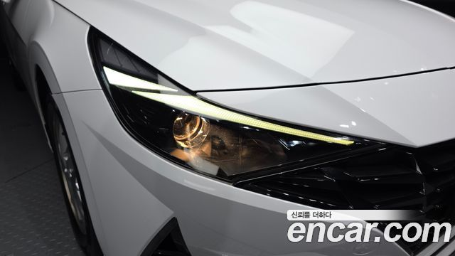 Hyundai AVANTE 2022 — photo 8