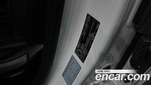 Hyundai AVANTE 2022 — photo 28